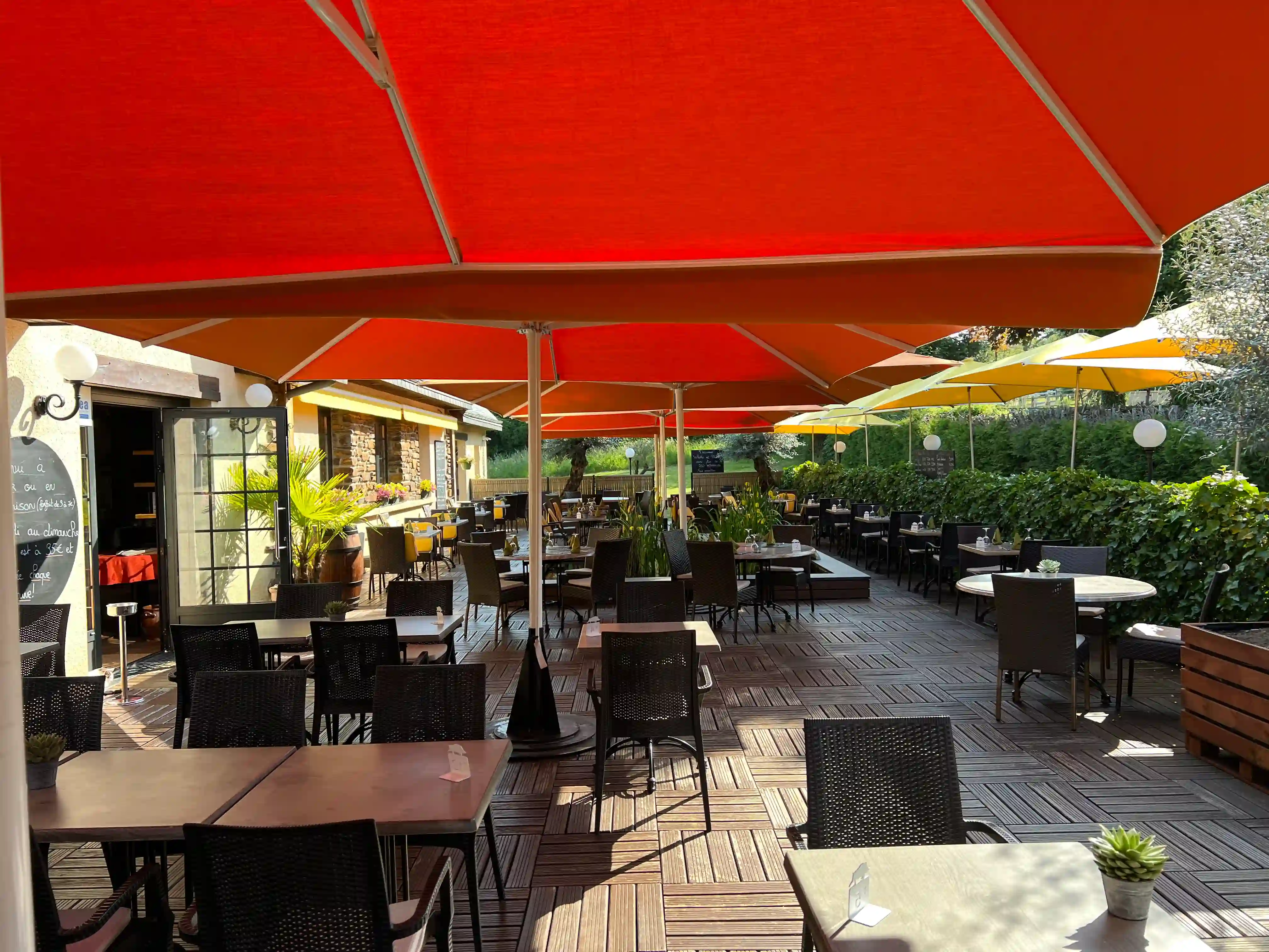BISTROT DE LA POTINIERE - la_terrasse1
