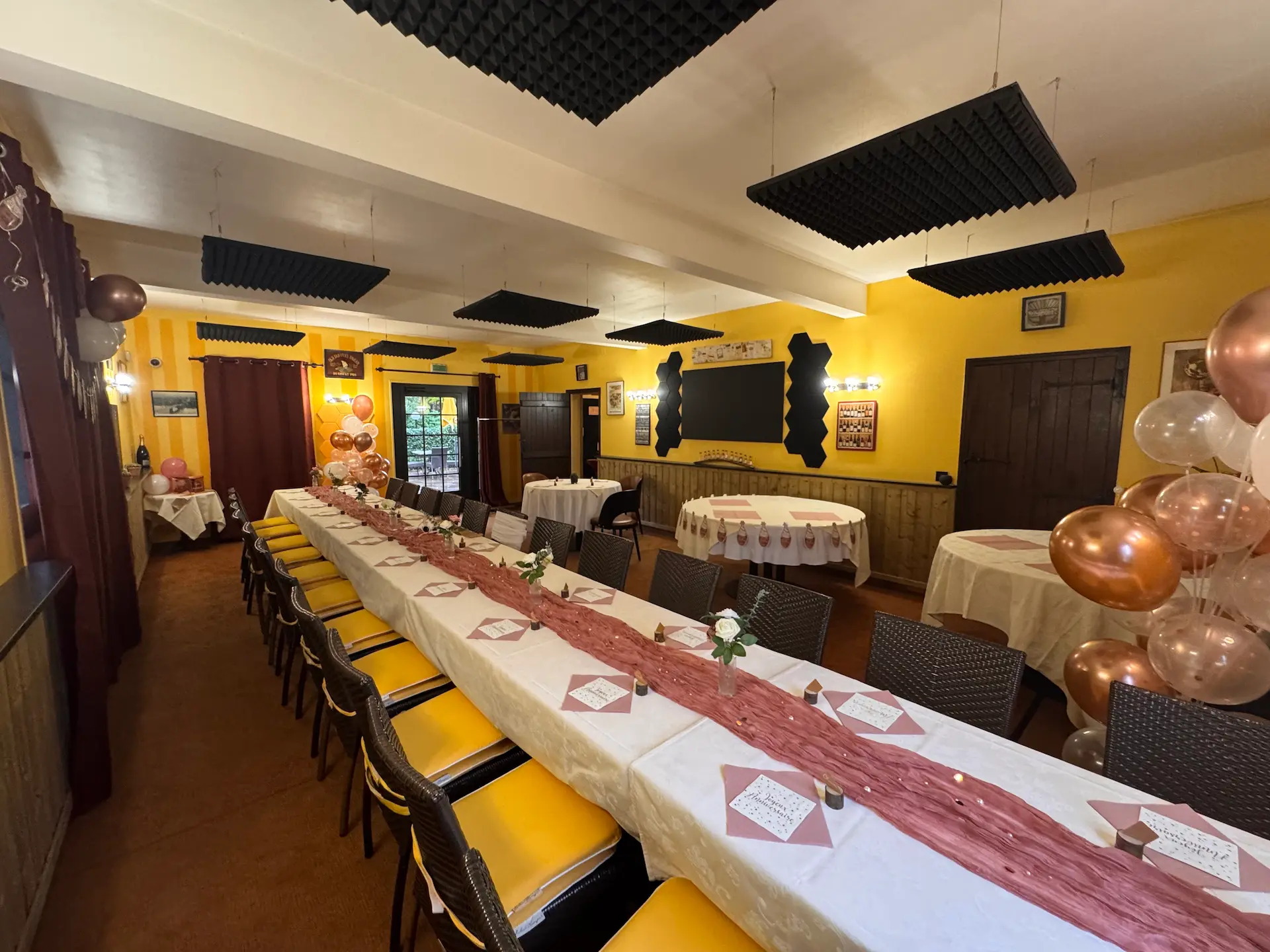 BISTROT DE LA POTINIERE - salle_de_reception2